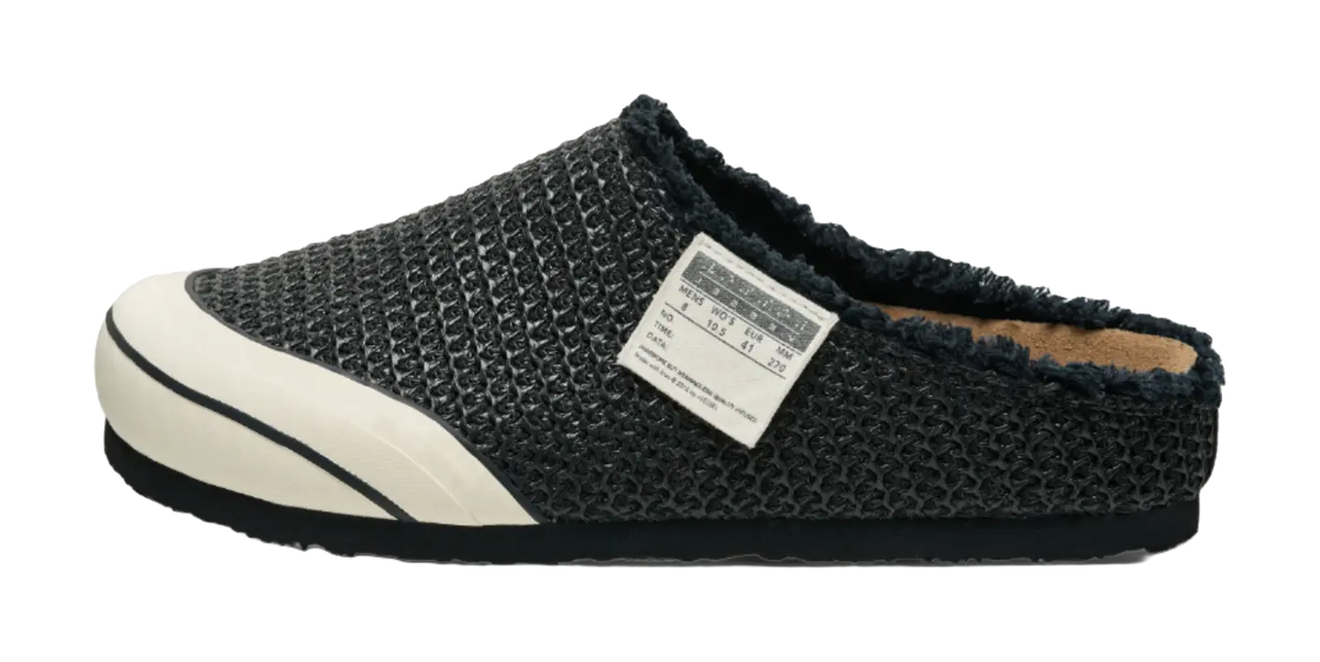 VESSEL Closed Toe Slippers Unisex  VJSNEAKER