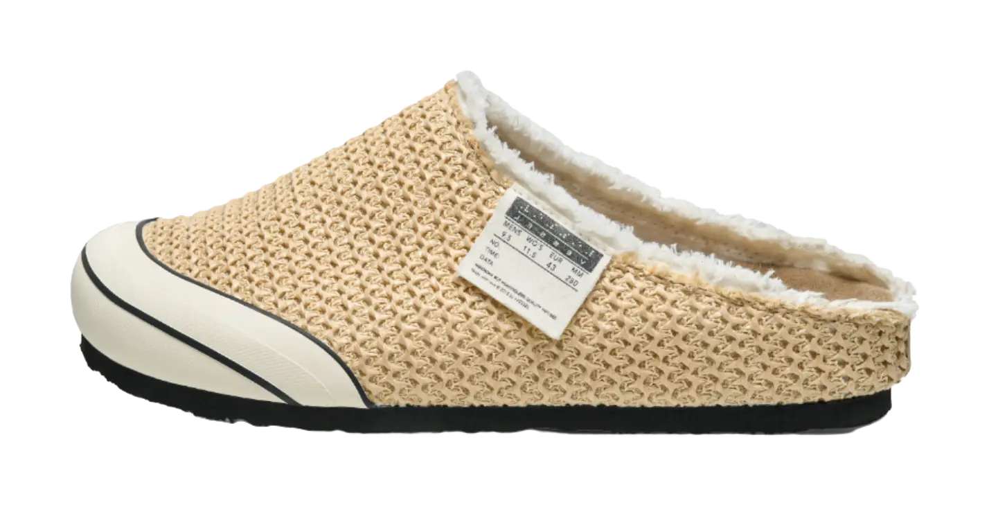 VESSEL Closed Toe Slippers Unisex  VJSNEAKER