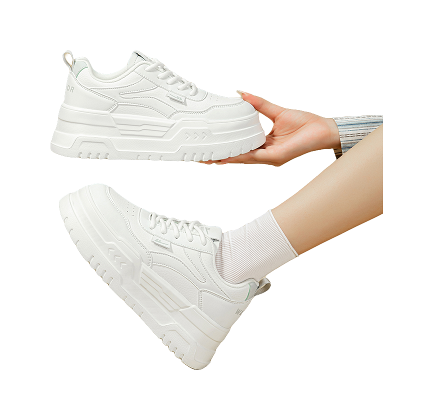 WARRIOR Casual Shoes Women's Low top White 