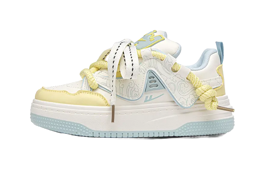 Warrior Abrasion Resistant Breathable Height Increasing Low top Skateboard Shoes Women's Beige Blue Yellow 