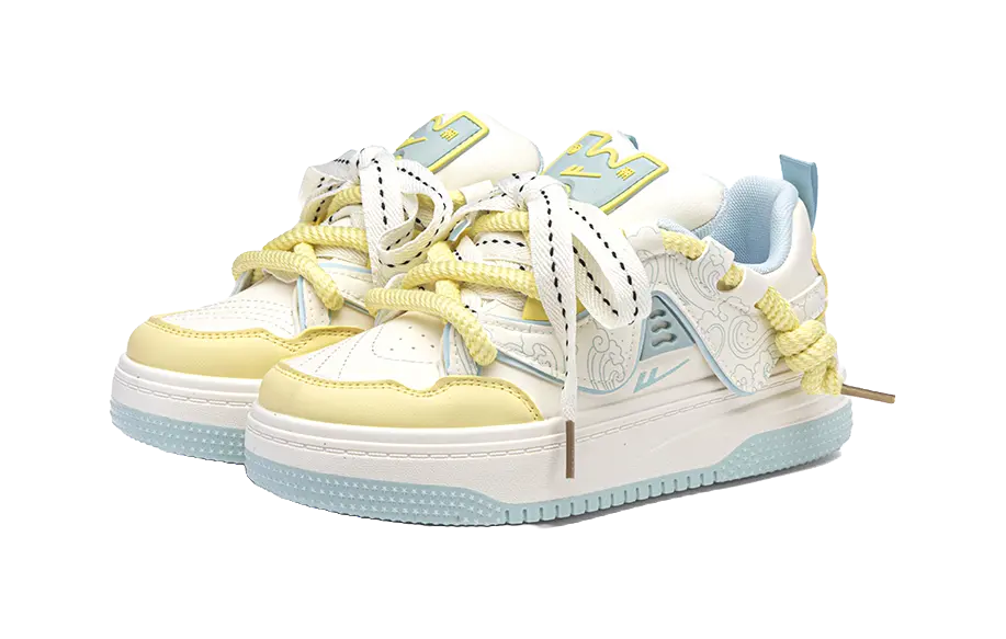 Warrior Abrasion Resistant Breathable Height Increasing Low top Skateboard Shoes Women's Beige Blue Yellow 