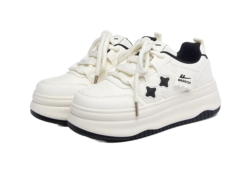 Warrior Abrasion Resistant Coverage Cushioning Low top Skateboard Shoes Women's Beige Black 