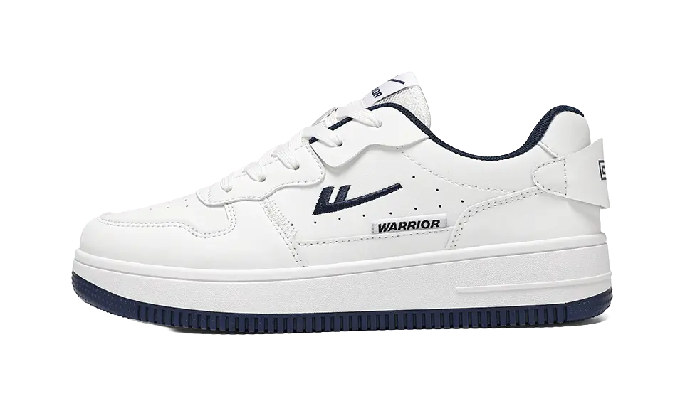 Warrior Classic Vintage White Sneakers Abrasion Resistant Height Increasing Low top Skateboard Shoes Unisex 