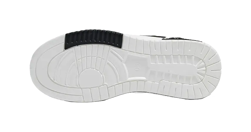 Warrior Low top Skateboard Shoes Men's White Black 