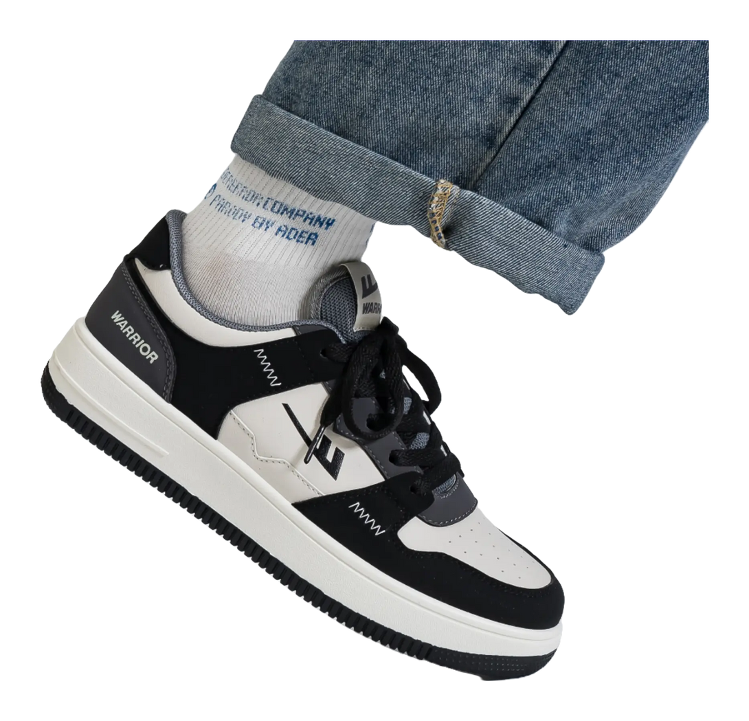 Warrior Low top Skateboard Shoes Unisex White Black 