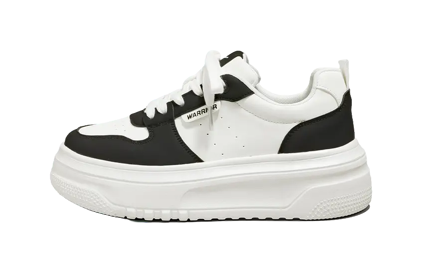 Warrior Low top Skateboard Shoes Women's Beige Black 