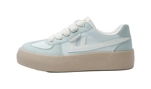 Warrior Non slip Lightweight Low top Skateboard Shoes Women's Blue Beige 