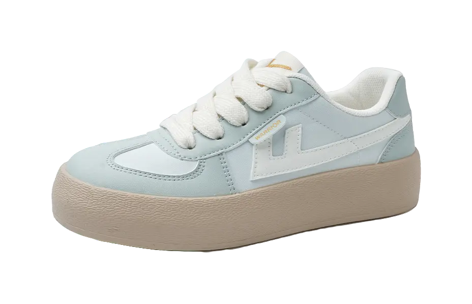 Warrior Non slip Lightweight Low top Skateboard Shoes Women's Blue Beige 