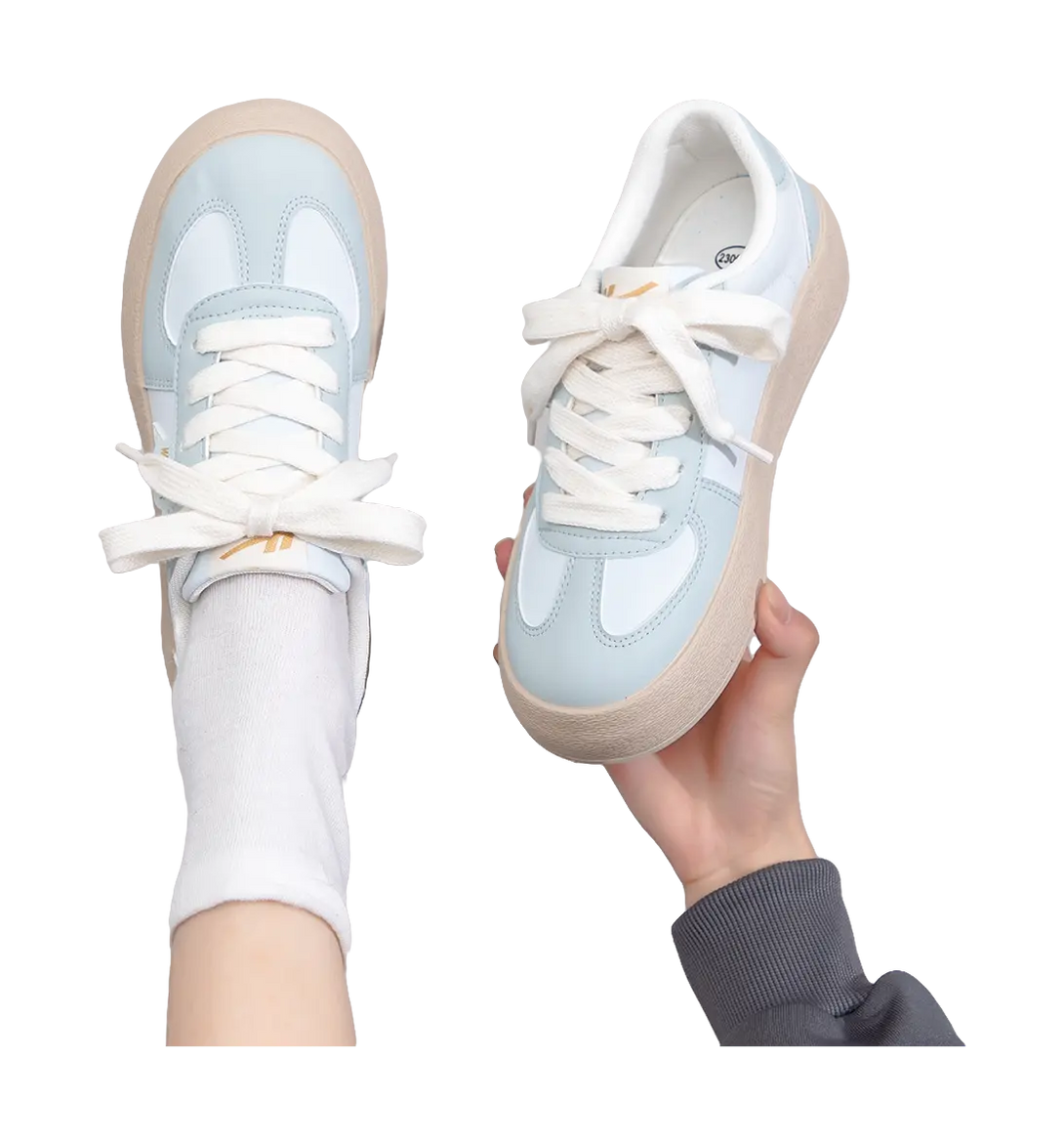 Warrior Non slip Lightweight Low top Skateboard Shoes Women's Blue Beige 