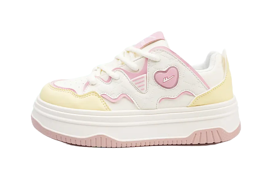 Warrior Slip Resistant Abrasion Resistant Low top Skateboard Shoes Women's 