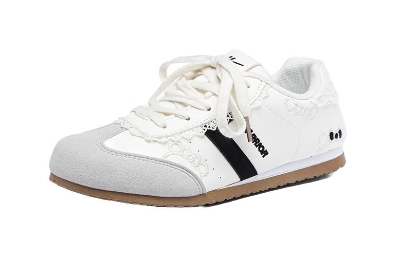 Warrior Slip Resistant, Abrasion Resistant, Lightweight Low Top Skateboard Shoes Women's 