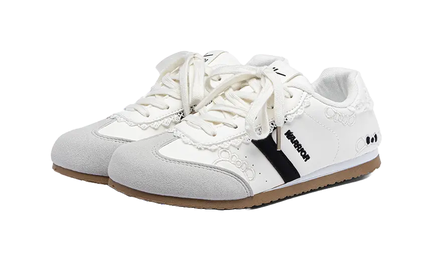 Warrior Slip Resistant, Abrasion Resistant, Lightweight Low Top Skateboard Shoes Women's 