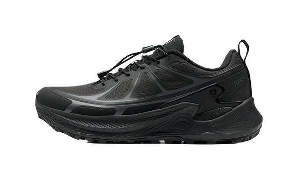 XTEP Chasing Mountains PRO Men's Low-Top Outdoor Shoes - Shock Absorption Slip & Abrasion Resistant Black 