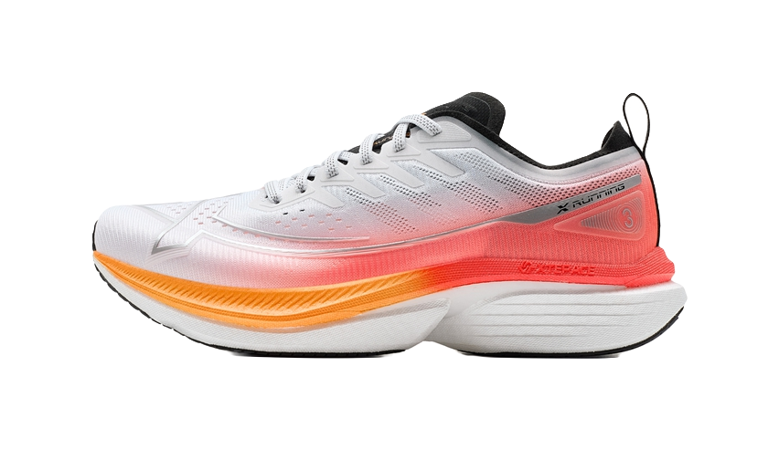 XTEP Cushioned Slip-Resistant Abrasion-Resistant Low-Top Long Distance Running Running Shoes Unisex White Red Black 