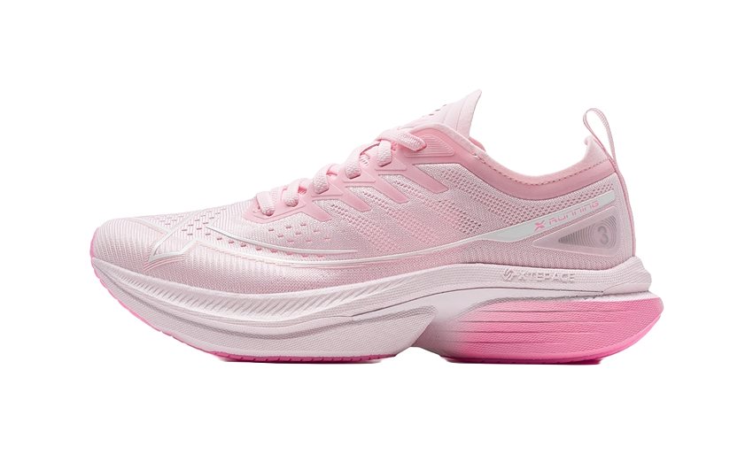 XTEP Cushioning Anti-Slip Wear-Resistant Coverage Support Rebound Low-Top Training Running Shoes Women's Luoer Rainbow 