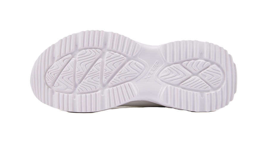 XTEP Cushioning Slip Resistant Lightweight Rebound Low top Casual Training City Commute Running Shoes Men's Sail White 