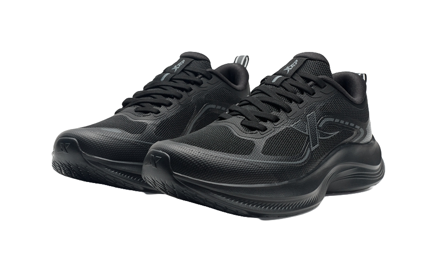 XTEP Feather Rebound Lightweight Low top Casual Sprint City Commute Running Shoes Men's Black 