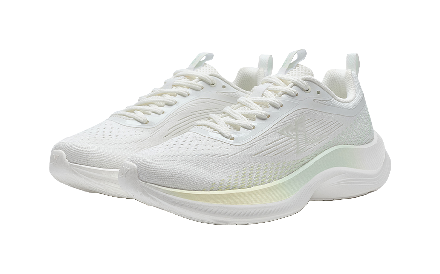 XTEP Feather Slip Resistant Abrasion Resistant Running Shoes Women's 