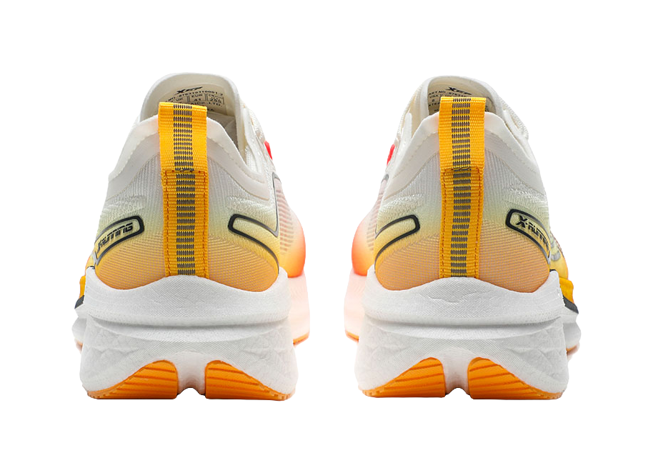 XTEP Five point Speed 2.0 Shock Absorbers Slip Resistant Low top Casual Running Shoes Men's White Red 