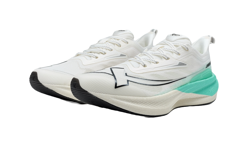 XTEP Two Thousand Kilometers 2.0 Anti Slip Wear Resistant Low Top Training Sprint Running Shoes Men's Sail White 