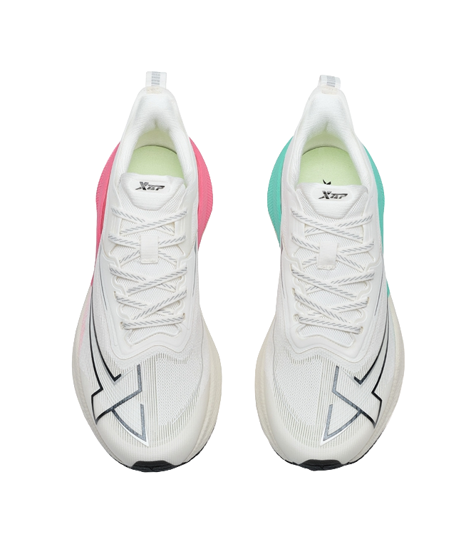 XTEP Two Thousand Kilometers 2.0 Anti Slip Wear Resistant Low Top Training Sprint Running Shoes Men's Sail White 