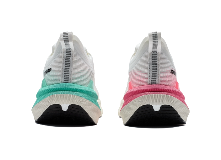 XTEP Two Thousand Kilometers 2.0 Anti Slip Wear Resistant Low Top Training Sprint Running Shoes Men's Sail White 