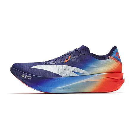 Marathon racing shoe, navy upper, white side panel, blue-orange gradient sole, lace-up.