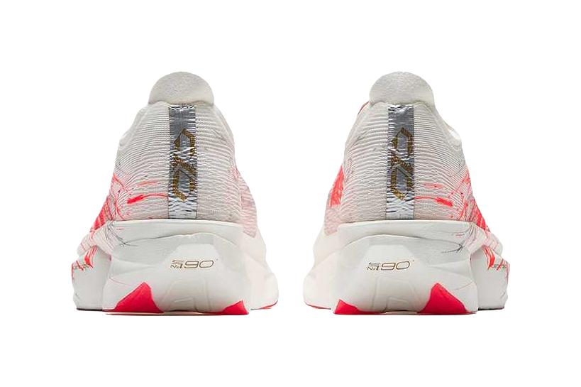 Women’s low-top running shoe heels, white knit with red streak accents and cushioned back