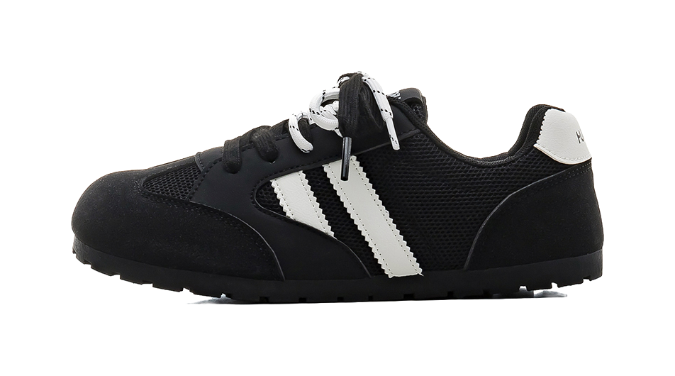 HUANQIU Slip Resistant, Abrasion Resistant, Lightweight Low Top Skateboard Shoes Women's 