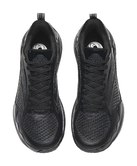 Low-top basketball sneakers, front view of black lace-up uppers with padded collar