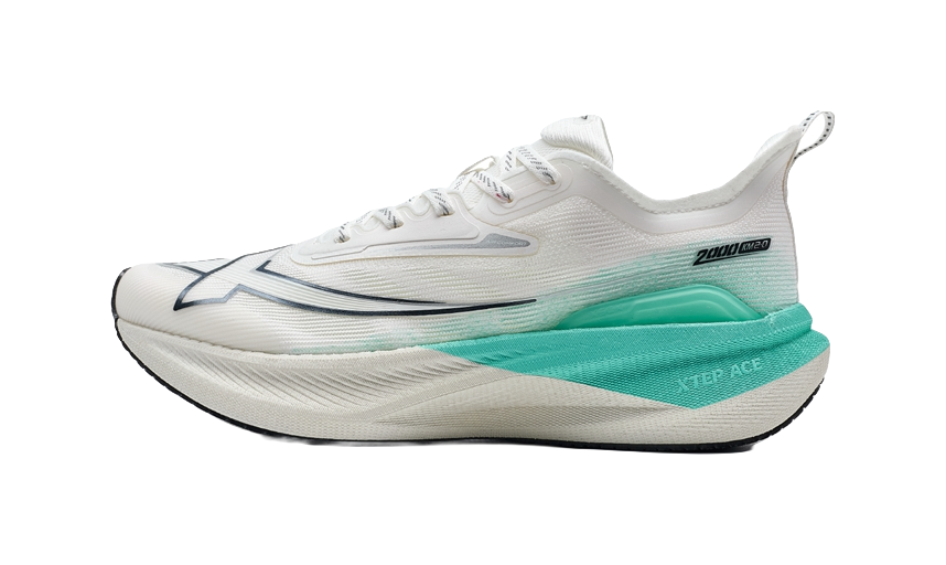 XTEP Two Thousand Kilometers 2.0 Anti Slip Wear Resistant Low Top Running Shoes Women's Sail White 