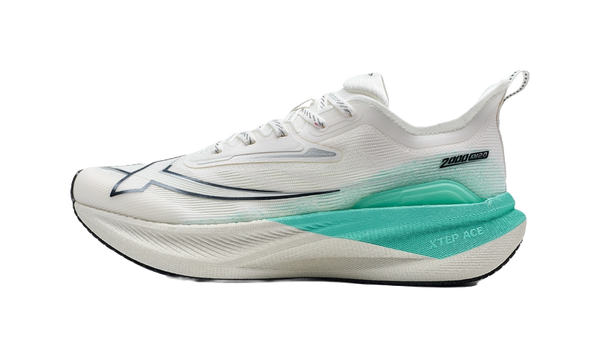 XTEP Two Thousand Kilometers 2.0 Anti Slip Wear Resistant Low Top Running Shoes Women's Sail White 