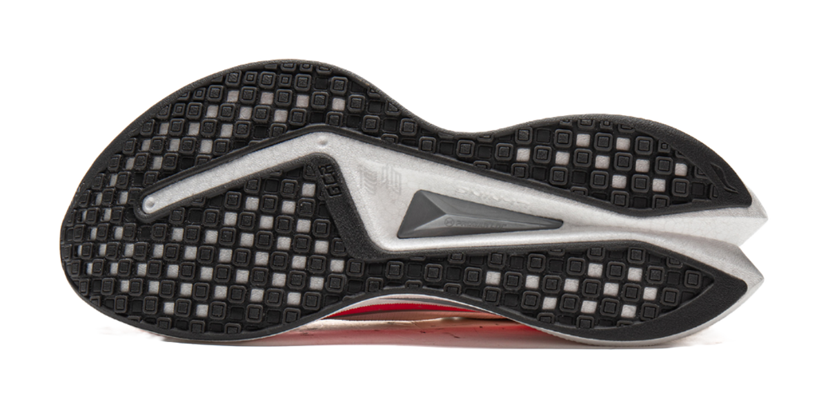 Li-Ning running shoe tread view, black rubber outsole with geometric traction pattern