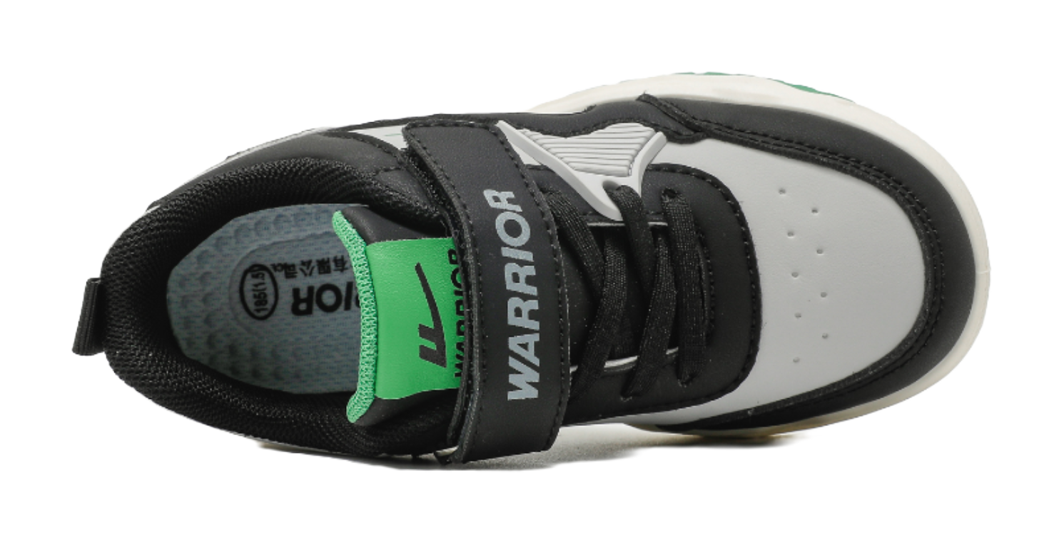 Warrior Boys Athletic Shoes Breathable Lightweight Cushioning Low top Girl Skateboard Shoes Kids  VJSNEAKER