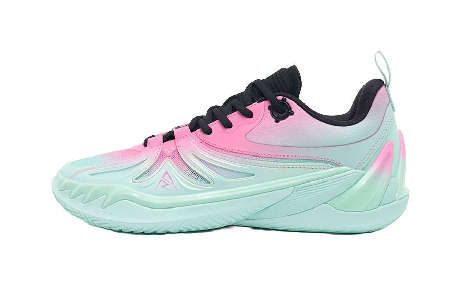 Low-cut basketball shoes in rose pink and mint with black laces and grippy sole