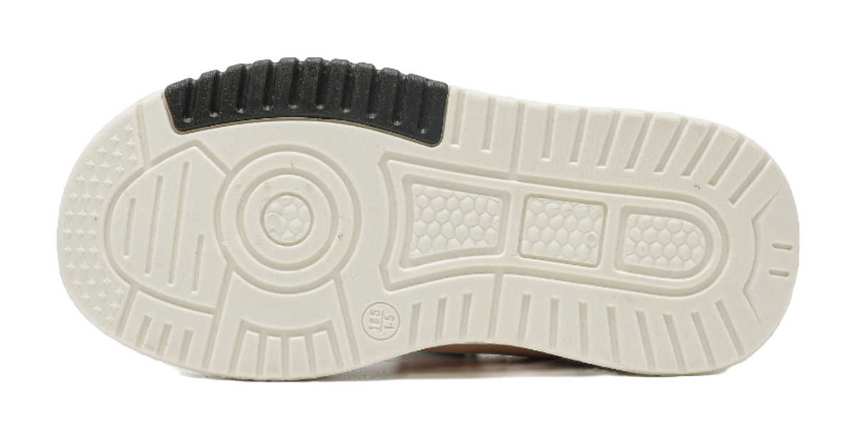 Warrior Boys Athletic Shoes Breathable Lightweight Cushioning Low top Girl Skateboard Shoes Kids  VJSNEAKER