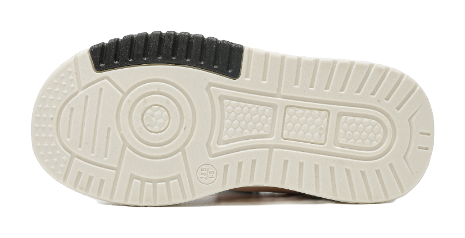 Warrior Boys Athletic Shoes Breathable Lightweight Cushioning Low top Girl Skateboard Shoes Kids  VJSNEAKER