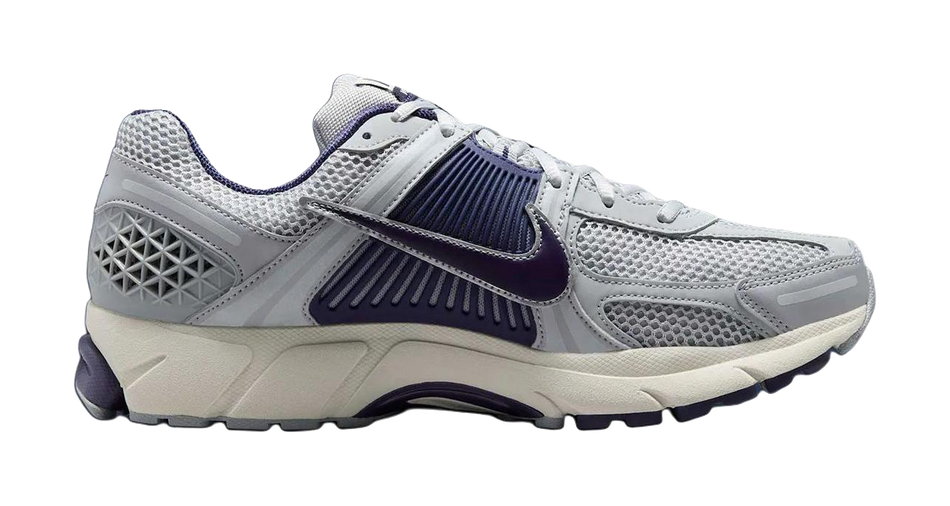 Nike Zoom Vomero 5 Yankees  vjsneaker.com
