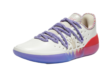 Low basketball shoe, white upper with red quarter, purple laces and beige tongue