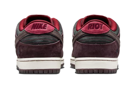 Nike Sb Dunk Low Riot Skateshop  vjsneaker.com