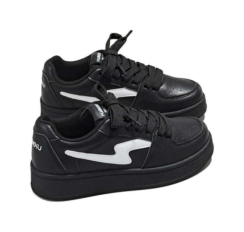 HUANQIU Slip Resistant, Abrasion Resistant, Lightweight Low top Skateboard Shoes Women's Black White 