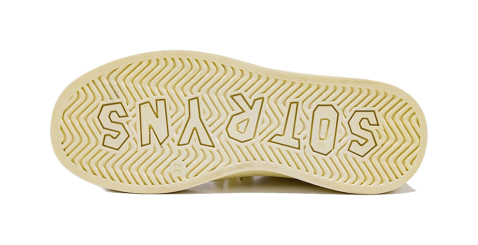 HUANQIU Anti Slip And Wear Resistant Lightweight Low Top Skateboard Shoes Women's 