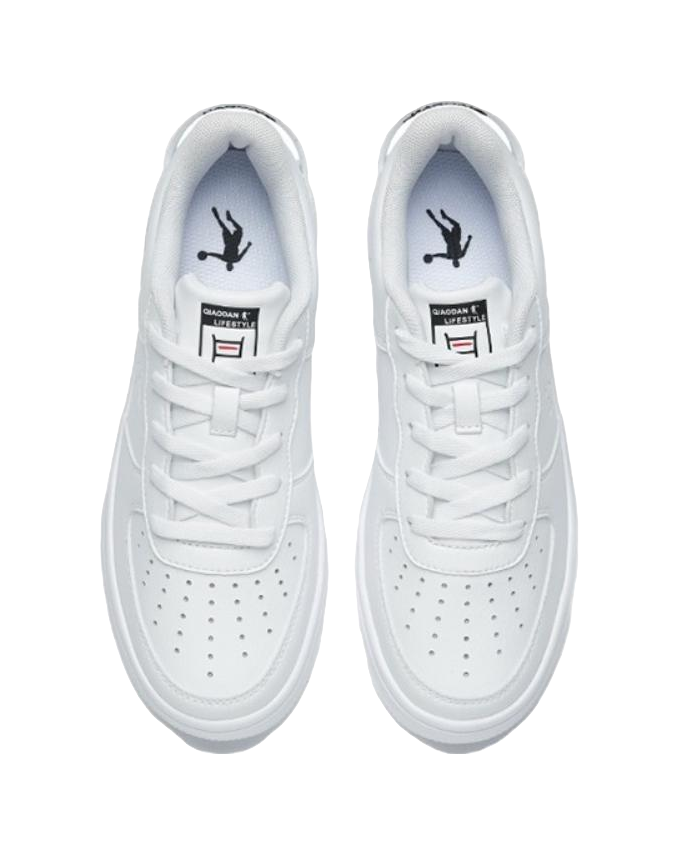 QIAODAN Little White Women's Low-Top Skateboard Shoes - Classic Thick-Soled Height Increase & Versatile Comfort White 