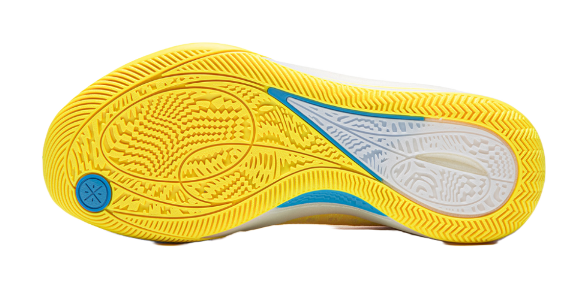 Li Ning low-top basketball shoe outsole, yellow tread with blue accent.