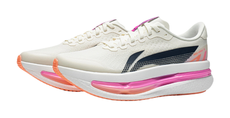 Women's low-top running shoes, champagne white with navy panel, pink midsole, orange outsole