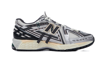 New Balance 1906A Tech Explosion  vjsneaker.com