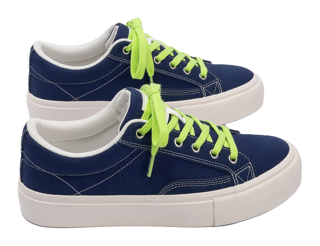 HUANQIU Men's Low-Top Skateboard Canvas Shoes - Height Increase Lightweight & Durable Design 
