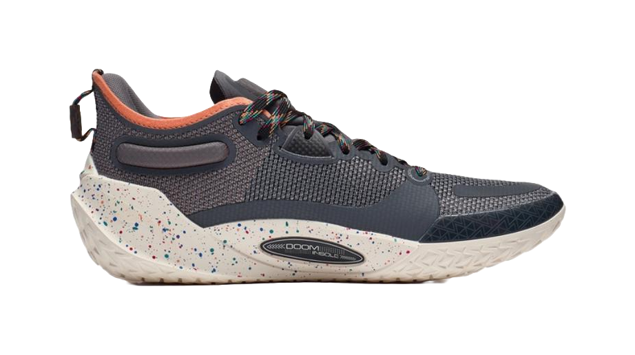 Unisex dark grey low-top sneaker, lace-up, white speckled sole with colorful heel