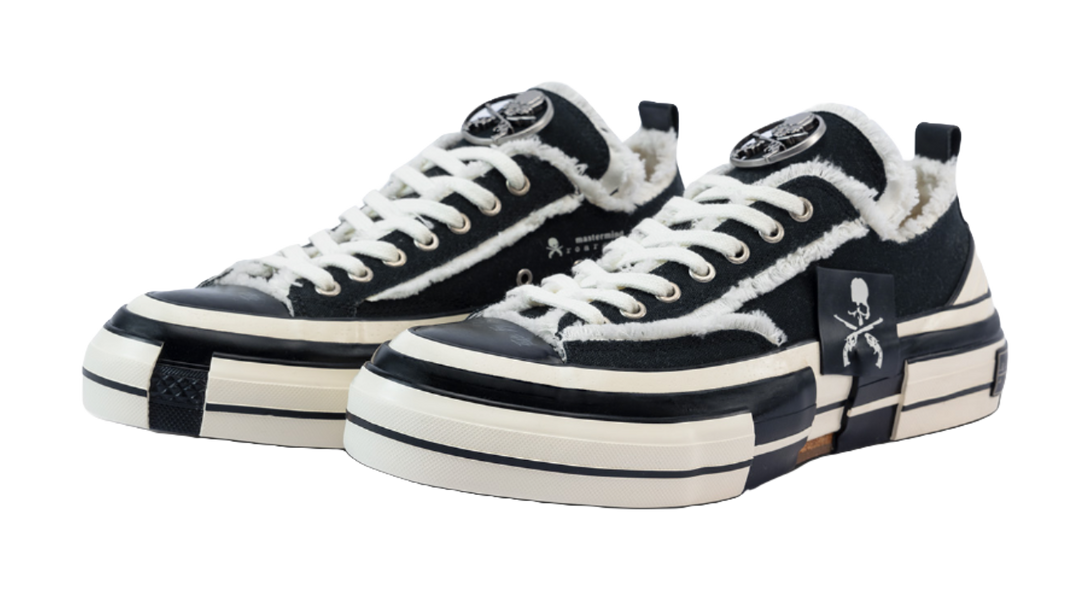 X MMJ·ROARGUNS x VESSEL Low top Canvas Shoes Unisex Black White 