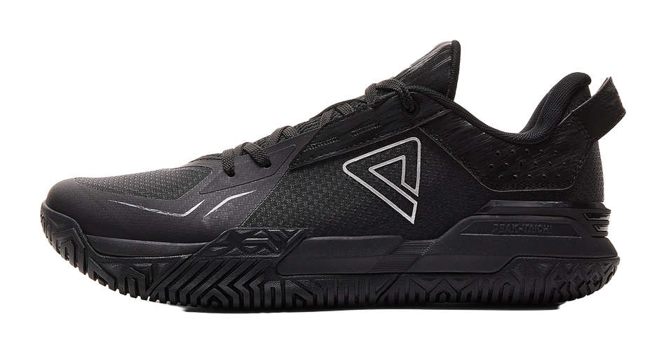 Peak Taichi black basketball shoe, lace-up mesh upper and cushioned sole